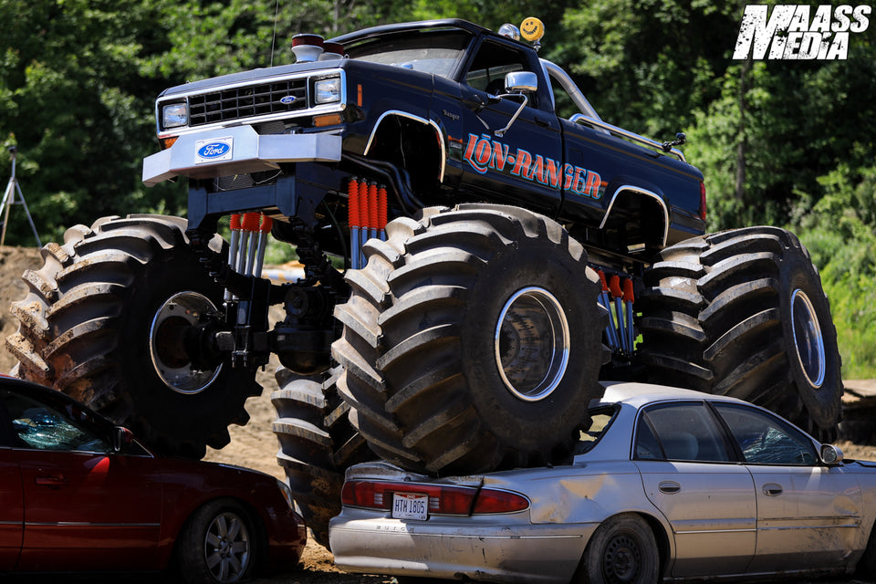 Outlaw Monster Truck Drags - Canfield Fairgrounds - City of Canfield